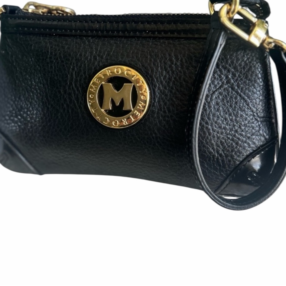 METRO Leather Wristlet Clutch Excellent Condition - Picture 9 of 9